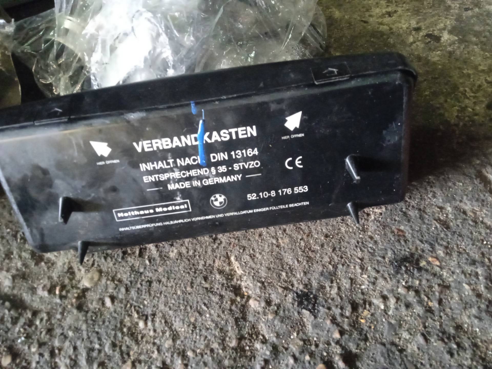 Аптечка BMW 7-Series (E38) купить в Беларуси