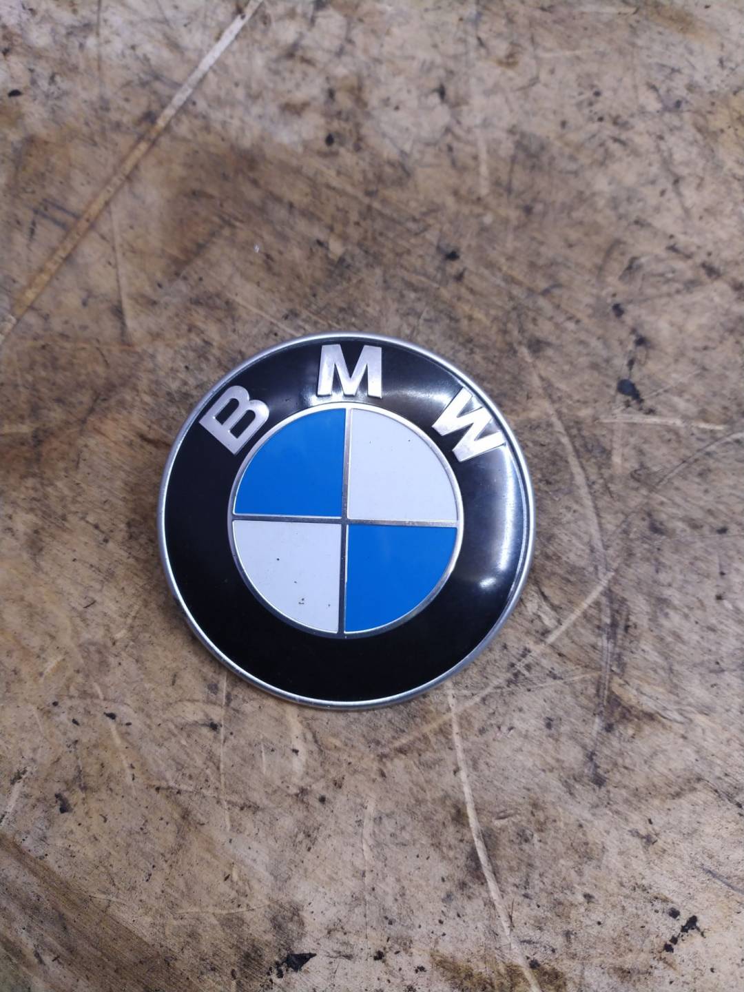 эмблема bmw