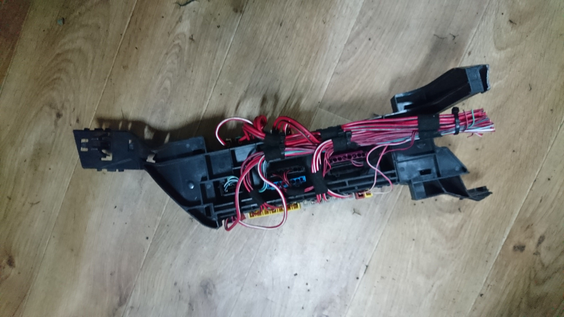 A1665400182 MERCEDES цена с учетом веса бу купить в Краснодаре по цене от 830 ру