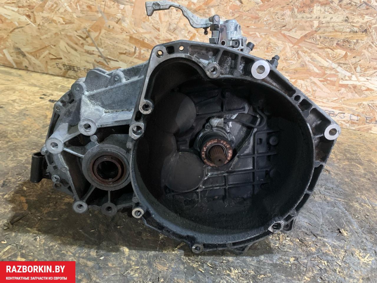 КПП механическая (МКПП) Opel Zafira 2  (B) 2011. Купить бу Opel Zafira 2  (B) OEM №F40, FGP55350375