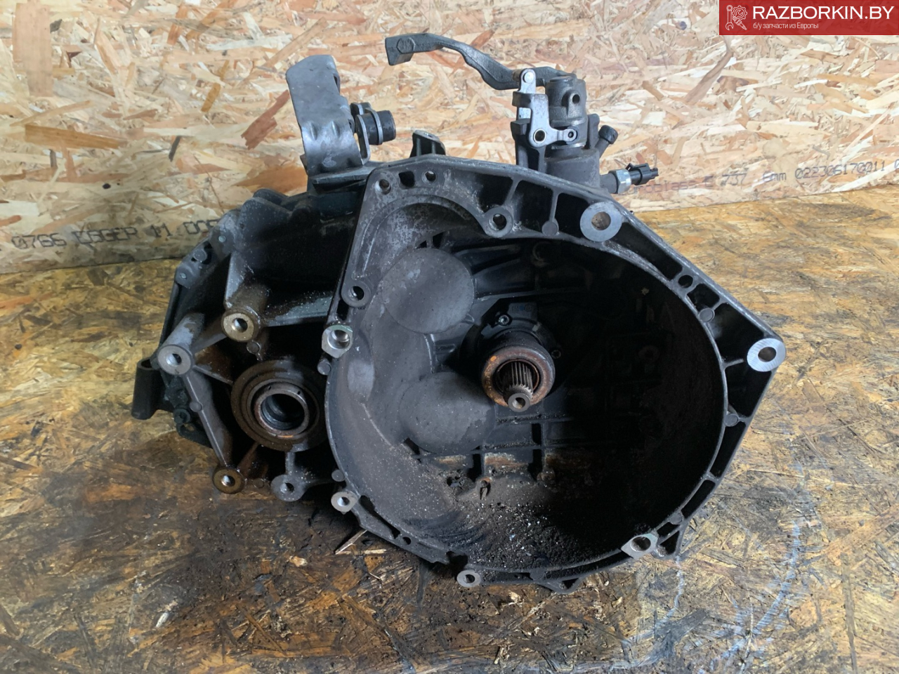 КПП механическая (МКПП) Opel Zafira 2  (B) 2011. Купить бу Opel Zafira 2  (B) OEM №F40, 55350375