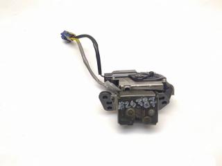 замок багажника Toyota Avensis 2 поколение (T250) 2004, 2.0 л., D-4D, 1CD-FTV, дизель, 5МКПП, серебро, универсал, передний привод, правый руль, 69350-05030