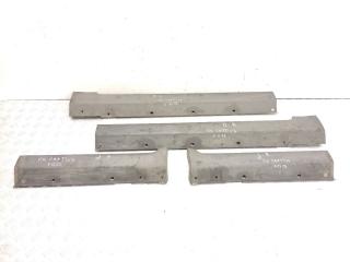 накладка на порог Chevrolet Captiva 1 поколение C100 2011, 2.0 л., VCDi, Z 20 S1, дизель, 5МКПП, silver ice / gan, внедорожник 5 дв., передний привод, правый руль, 22737920, 96804212