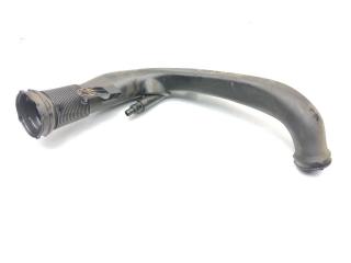 патрубок интеркулера Volvo C30 1 поколение [рестайлинг] 2011, 2.0 л., D, D 5204 T5, дизель, 6МКПП, black sapphire / 452, хетчбэк 3 дв., передний привод, правый руль, 31319646