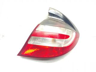 фонарь задний правый Mercedes-Benz C-Класс W203/S203/CL203 [рестайлинг] CL203 2004, 2.2 л., CDi, OM 646.963, дизель, АКПП, obsidianschwarz / 197, хетчбэк 3 дв., задний привод, правый руль, A2038202664