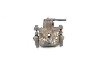 суппорт задний правый Mitsubishi Pajero 3 поколение [рестайлинг] V60 2003, 3.2 л., DiD, 4M41, дизель, 5МКПП, satellite silver / a69, внедорожник 3 дв., полный привод, правый руль, MR510542