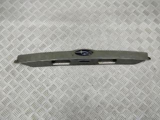накладка двери (крышки) багажника Subaru Impreza 3 поколение (GE/GV/GH/GR) GH 2008, 1.5 л., i, EL15, бензин, 5МКПП, spark silver / c3s, хетчбэк 5 дв., полный привод, правый руль, 91111-FG000
