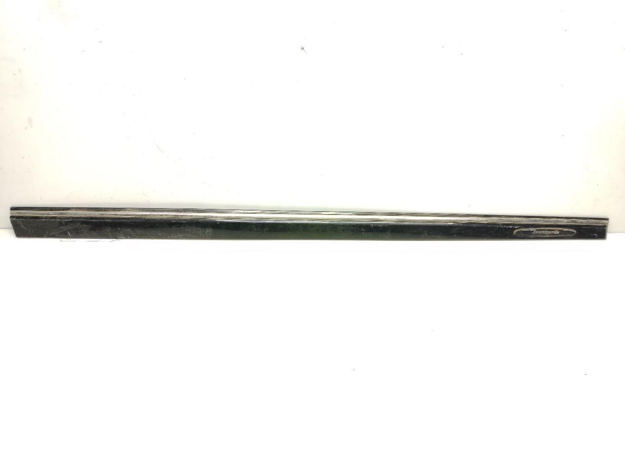 молдинг двери передней правой Mercedes-Benz CLK-Класс C209/A209 C209 2002, 2.7 л., CDi, OM 612.967, дизель, АКПП, schwarz / 040, купе, задний привод, правый руль, A2096902462 - фото №1