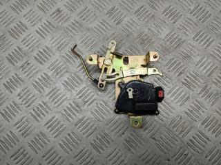 активатор замка багажника Hyundai Tucson 1 поколение JM 2005, 2.0 л., i, G4GC, бензин, 5МКПП, серебро, внедорожник 5 дв., полный привод, правый руль, 81290-2E010