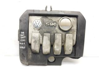 декоративная крышка двигателя Volkswagen Golf 5 поколение 2005, 2.0 л., SDi, BDK, дизель, 5МКПП, серебро, хетчбэк 5 дв., передний привод, правый руль, 03G103925BJ, 03G103925BG, 03G103925G, 03G103925BH
