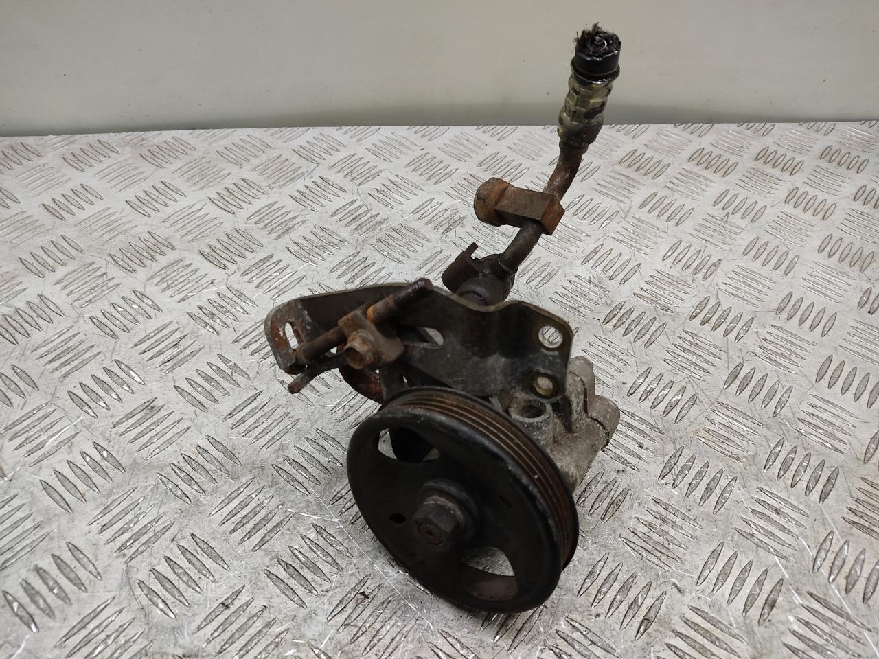 насос гидроусилителя руля Nissan Murano Z50 2005, 3.5 л., i, VQ35DE, бензин, вариатор, красный, внедорожник 5 дв., полный привод, правый руль, 4Y293243 - фото №1