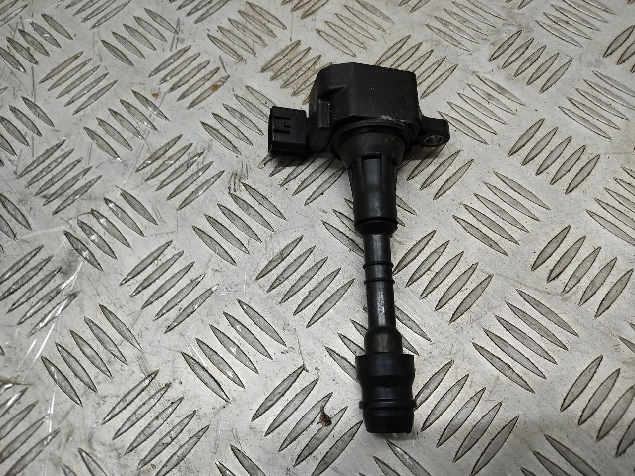 катушка зажигания Nissan Murano Z50 2005, 3.5 л., i, VQ35DE, бензин, вариатор, красный, внедорожник 5 дв., полный привод, правый руль, 224488J115 - фото №1