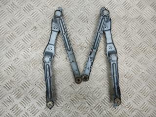 петля капота Mercedes-Benz 190 1 поколение W201 1985, 1.8 л., i, M 102.910, бензин, АКПП, черный, седан, задний привод, правый руль