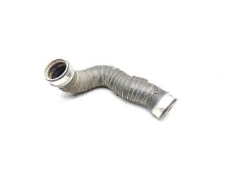 патрубок интеркулера Mercedes-Benz C-Класс W203/S203/CL203 W203 2003, 1.8 л., Kompr, M 271.940, бензин, АКПП, travertinbeige / 693, седан, задний привод, правый руль, A2035282682, A2035280682