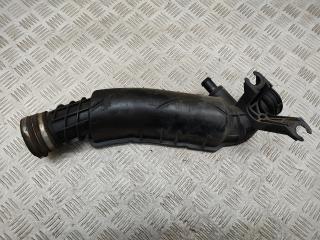 патрубок интеркулера Mercedes-Benz C-Класс W203/S203/CL203 [рестайлинг] 2004, 1.8 л., Kompr, M 271.946, бензин, АКПП, brillantsilber / 744, седан, задний привод, правый руль, A2710901537