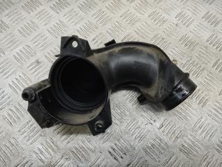 патрубок воздушного фильтра Mercedes-Benz C-Класс W203/S203/CL203 W203 2003, 1.8 л., Kompr, M 271.946, бензин, АКПП, cubanitsilber / 723, седан, задний привод, правый руль, A2710900829, A2710900629