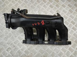 коллектор впускной Mercedes-Benz C-Класс W203/S203/CL203 [рестайлинг] W203 2004, 1.8 л., Kompr, M 271.946, бензин, АКПП, brillantsilber / 744, седан, задний привод, правый руль, A2711401101