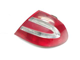 фонарь задний правый Mercedes-Benz CLK-Класс C209/A209 [рестайлинг] C209 2005, 2.7 л., CDi, OM 612.967, дизель, АКПП, prata brilhante / 744, купе, задний привод, правый руль, A2098200264