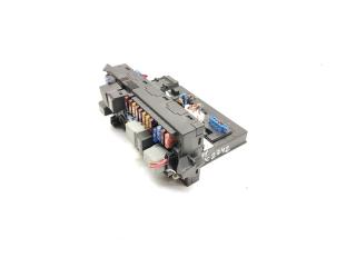 блок предохранителей Mercedes-Benz E-Класс W211/S211 2004, 2.7 л., CDi, OM 647.961, дизель, АКПП, travertinbeige / 693, седан, задний привод, правый руль, A2115453801