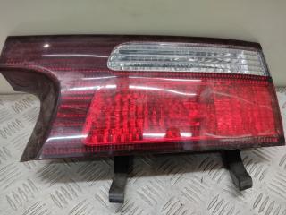 фонарь крышки багажника правый Toyota Previa XR30/XR40 2002, 2.0 л., D-4D, 1CD-FTV, дизель, 5МКПП, серый, минивэн, передний привод, правый руль