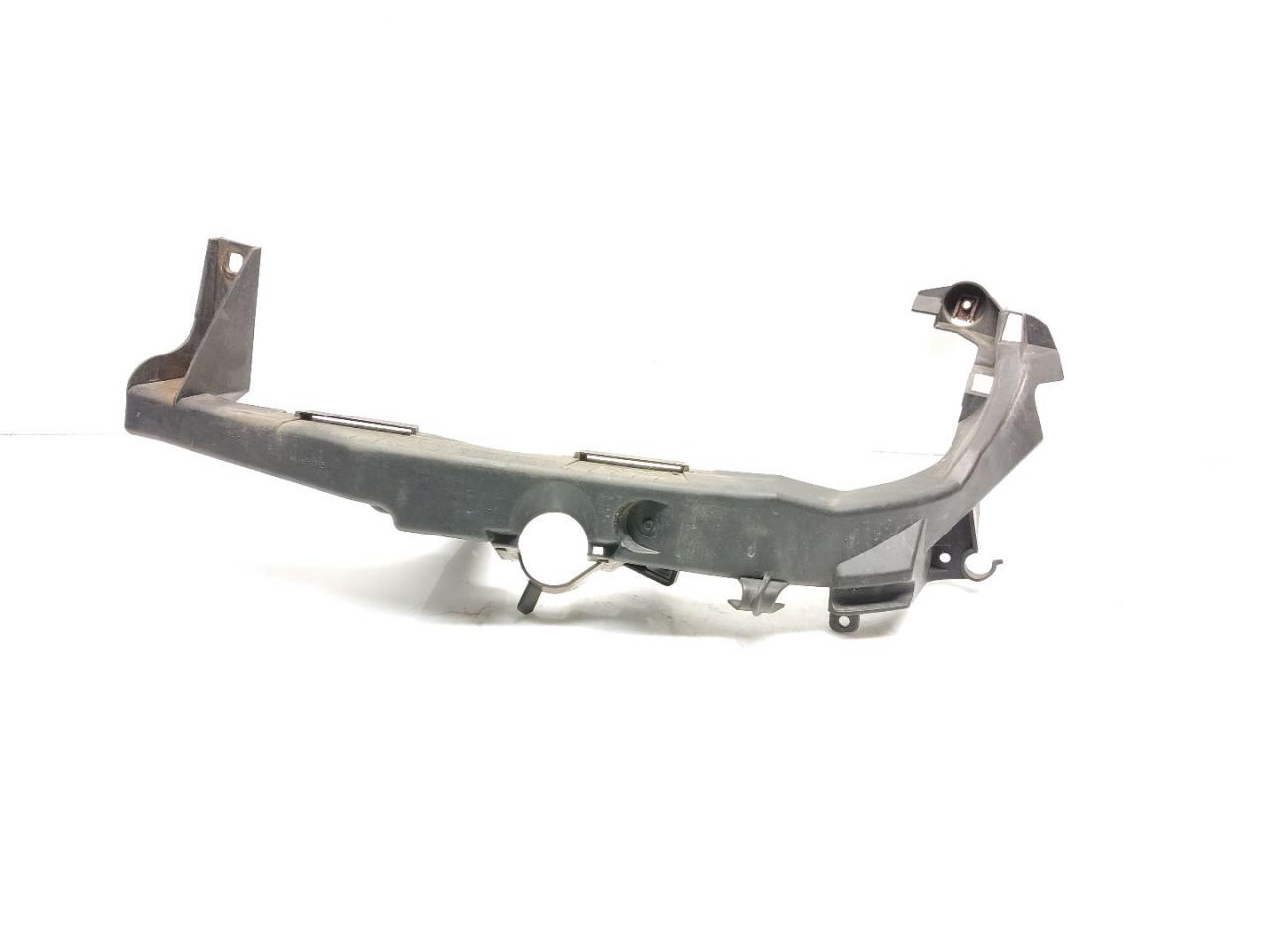 крепление фары левой BMW 3 серия E90/E91/E92/E93 E90 2006, 2.0 л., D, M47N 204 D4, дизель, 6МКПП, black saphir / 475, универсал, задний привод, правый руль, 51647116707 - фото №1