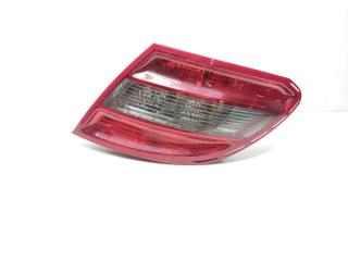 фонарь задний правый Mercedes-Benz C-Класс W204/S204/C204 [рестайлинг] W204 2011, 2.2 л., CDi, OM 651.911, дизель, 6МКПП, indigolithblau / 230, седан, задний привод, правый руль, 2048203064