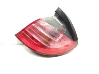 фонарь задний правый Mercedes-Benz C-Класс W203/S203/CL203 CL203 2002, 2.0 л., i, M 111.951, бензин, АКПП, jaspisblau / 345, хетчбэк 3 дв., задний привод, правый руль, A2038200664