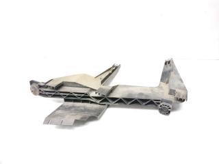 крепление фары левой BMW X3 E83 2006, 2.0 л., D, M47 D20 (204D4), дизель, 6МКПП, silbergrau / a08, внедорожник 5 дв., полный привод, правый руль, 1301073024