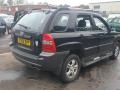 брызговик Kia Sportage 2 поколение JE 2006, 2.0 л., MPI, G4GC, бензин, 5МКПП, black cherry / 9p, внедорожник 5 дв., полный привод, правый руль, 868421F010, 868411F010 - фото №4