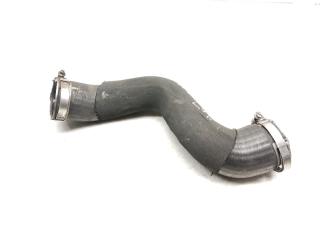 патрубок интеркулера Audi A4 B7 2005, 2.0 л., TFSI, BGB, бензин, вариатор, mauritiusblau / lz5c, универсал, передний привод, правый руль, 8E0145737Q