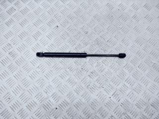 амортизатор капота Mercedes-Benz CLK-Класс W208/A208 [рестайлинг] A208 2000, 2.3 л., Kompr, M 111.982, бензин, АКПП, brillantsilber / 744, кабриолет, задний привод, правый руль, A2087500136