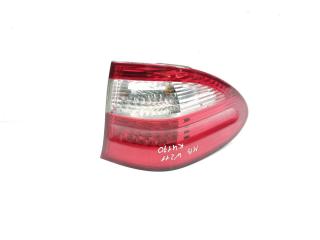 фонарь задний правый Mercedes-Benz E-Класс W211/S211 S211 2005, 2.7 л., CDi, OM 647.961, дизель, АКПП, brillantsilber / 744, универсал, задний привод, правый руль, A2118201664