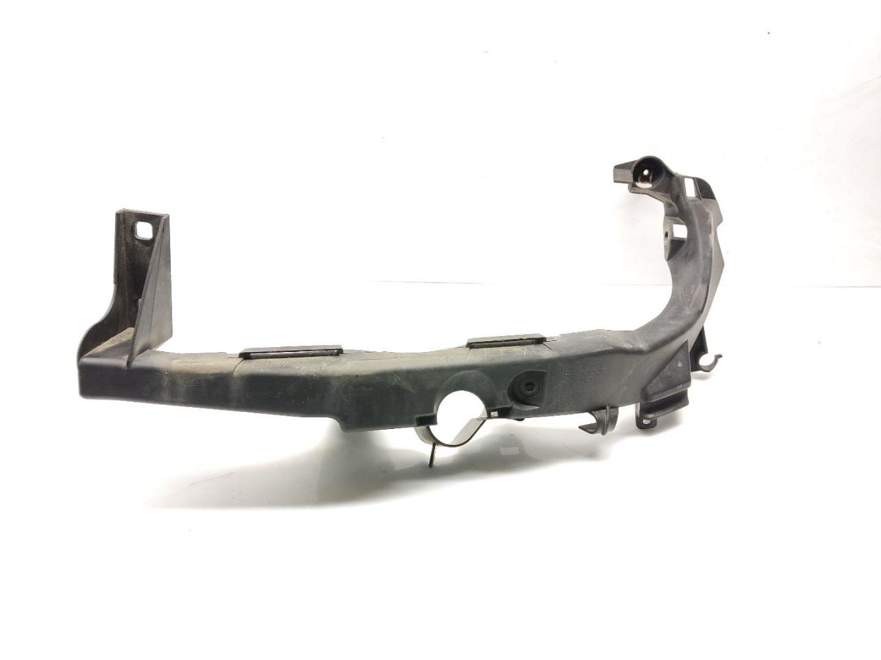 крепление фары левой BMW 3 серия E90/E91/E92/E93 E90 2006, 2.0 л., i, N45 B20 A, бензин, 6МКПП, carbonschwarz / 416, седан, задний привод, правый руль, 51647116707 - фото №1