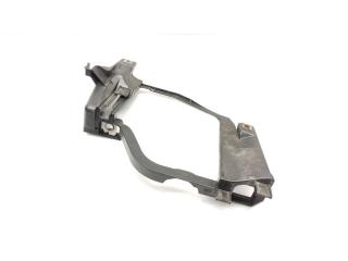 крепление фары правой BMW 5 серия E60/E61 [рестайлинг] E60 2009, 2.0 л., D, N47 D20 A, дизель, АКПП, titansilber / 354, седан, задний привод, правый руль, 15873800