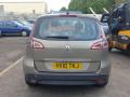 накладка двери (крышки) багажника Renault Scenic 3 поколение JZ 2010, 1.5 л., DCi, K9K 832, дизель, 6МКПП, beige cendre / tehnk, минивэн, передний привод, правый руль, 848100006R - фото №5