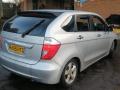 спойлер Honda FR-V 1 поколение BE5 2005, 2.2 л., cTDi, N22A1, дизель, 6МКПП, satin silver / nh623m, минивэн, передний привод, правый руль, 74900SJD - фото №5