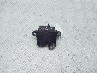 замок багажника Volkswagen Passat B6 2010, 2.0 л., TDi, CBDC, дизель, 5МКПП, deepblack / lc9x, универсал, передний привод, правый руль, 3C9827645A, 1K6827505E