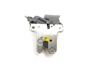 замок багажника Volkswagen Passat B6 2006, 1.9 л., TDi PD, BXE, дизель, 5МКПП, синий, седан, передний привод, правый руль, 4F5827505D, 4E0827645A