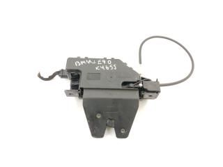 замок багажника BMW 3 серия E90/E91/E92/E93 [рестайлинг] E90 2008, 2.0 л., D, N47 D20 A, дизель, 6МКПП, titansilber / 354, седан, задний привод, правый руль, 7840617