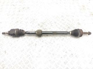 полуось передняя правая (приводной вал, ШРУС) Toyota Auris 1 поколение 2007, 1.4 л., VVT-i, 4ZZ-FE, бензин, 5МКПП, silver / 1c0, хетчбэк 5 дв., передний привод, правый руль, 43410-02570