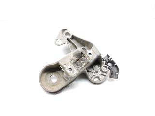 кронштейн двигателя Audi A4 B7 2005, 2.0 л., TDi, BRE, дизель, АКПП, phantomschwarz / lz9y, универсал, передний привод, правый руль, 8E0199352F