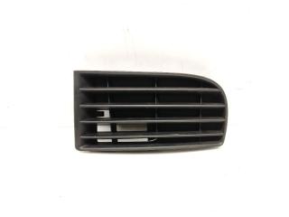 решётка бампера боковая левая Volkswagen Golf 5 поколение 2004, 1.4 л., i, BCA, бензин, 5МКПП, серебро, хетчбэк 5 дв., передний привод, правый руль, 1K0853665