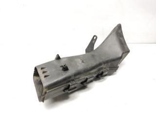 воздуховод тормозной правый BMW 3 серия E90/E91/E92/E93 E90 2006, 2.0 л., i, N45 B20 A, бензин, 6МКПП, carbonschwarz / 416, седан, задний привод, правый руль, 51747121570, 7121570