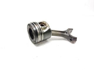 поршень Kia Carens 1 поколение [рестайлинг] FC 2004, 2.0 л., CRDi, D4EA, дизель, 5МКПП, серебро, хетчбэк 5 дв., передний привод, правый руль