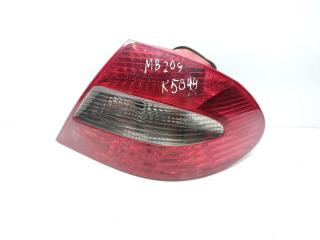 фонарь задний правый Mercedes-Benz CLK-Класс C209/A209 [рестайлинг] C209 2006, 2.2 л., CDi, OM 646.966, дизель, АКПП, серебро, 775u, купе, задний привод, правый руль, A2098201664