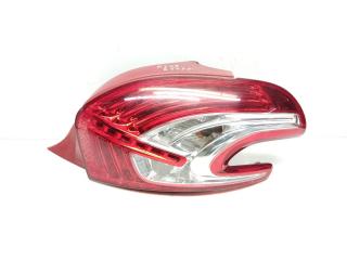 фонарь задний правый Peugeot 208 1 поколение 2014, 1.2 л., i, HMZ (EB2F), бензин, 5МКПП, gris aluminium / ezr, хетчбэк 5 дв., передний привод, правый руль, 9672628380
