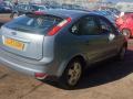 спойлер Ford Focus 2 поколение 2007, 1.8 л., i, QQDB, бензин, 5МКПП, голубой, хетчбэк 5 дв., передний привод, правый руль, 4M51-A44210-AK - фото №4