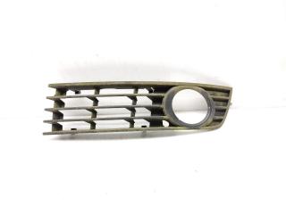 решётка бампера боковая левая Audi A4 B6 2004, 2.5 л., TDi, BDG, дизель, вариатор, серебро, седан, передний привод, правый руль, 8E0807681