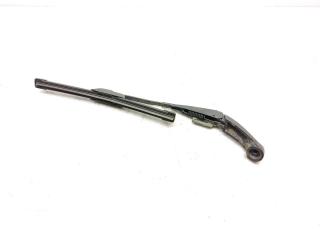 щеткодержатель задний Honda CR-V 2 поколение [рестайлинг] RD9 2006, 2.2 л., cTDi, N22A2, дизель, 6МКПП, cosmic gray / nh674p, внедорожник 5 дв., полный привод, правый руль