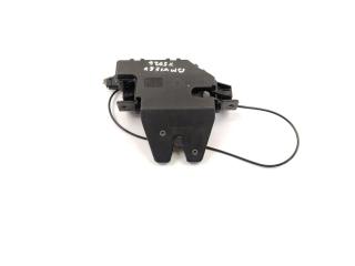 замок багажника BMW 1 серия E81/E82/E87/E88 2005, 1.6 л., i, N45 B16 A, бензин, 5МКПП, titansilber / 354, хетчбэк 5 дв., задний привод, правый руль, 8196401